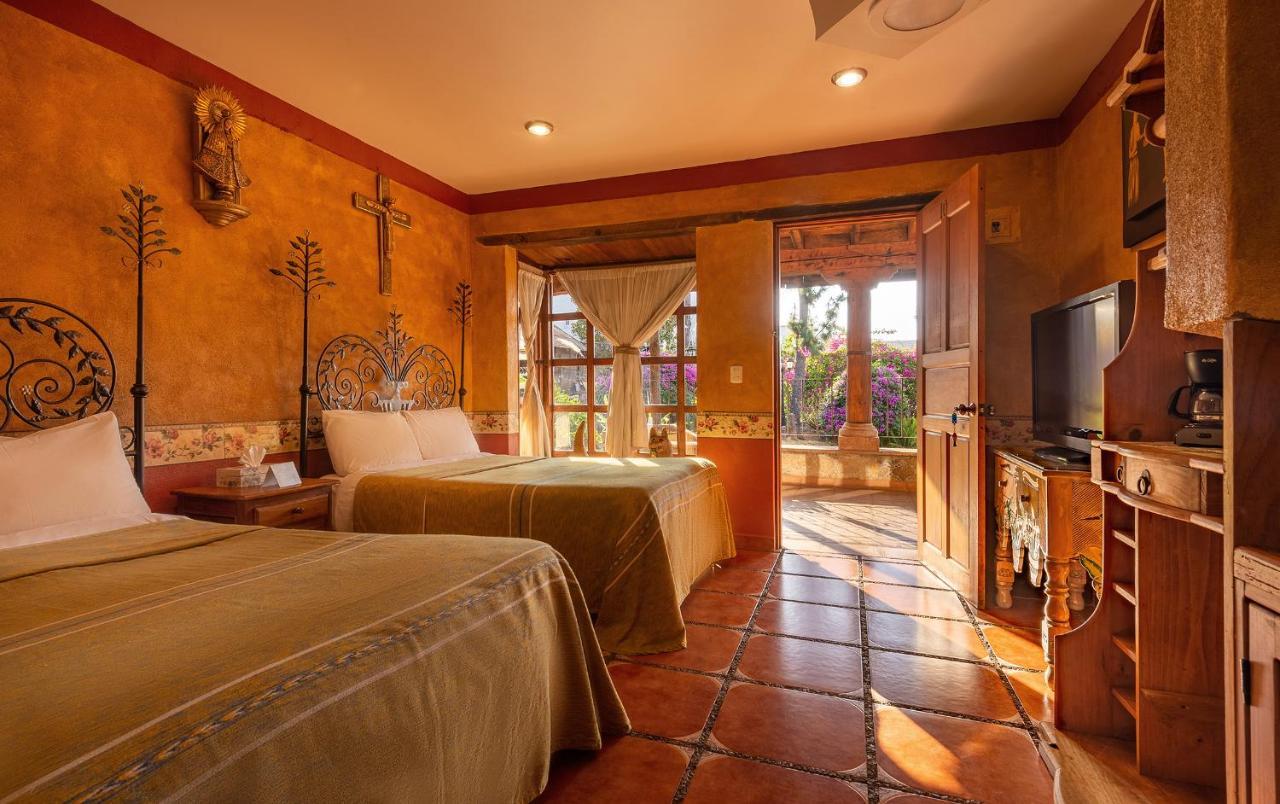 Eco Hotel Ixhi Patzcuaro Bagian luar foto