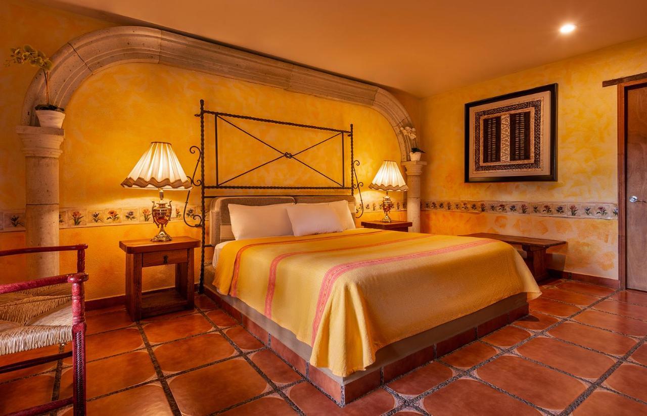 Eco Hotel Ixhi Patzcuaro Bagian luar foto